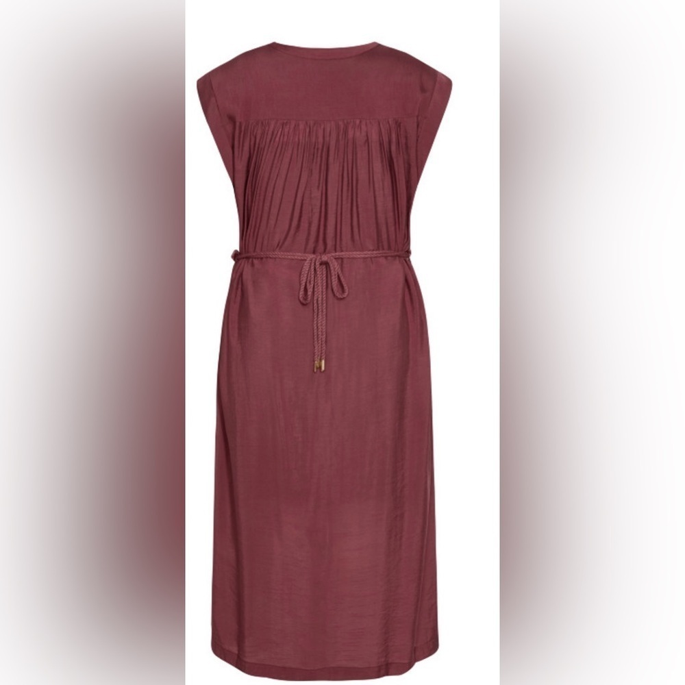 Dress - Picture 2 of 6